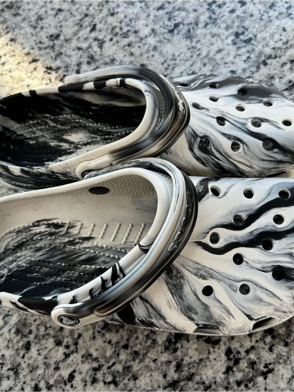 CROCS image shows